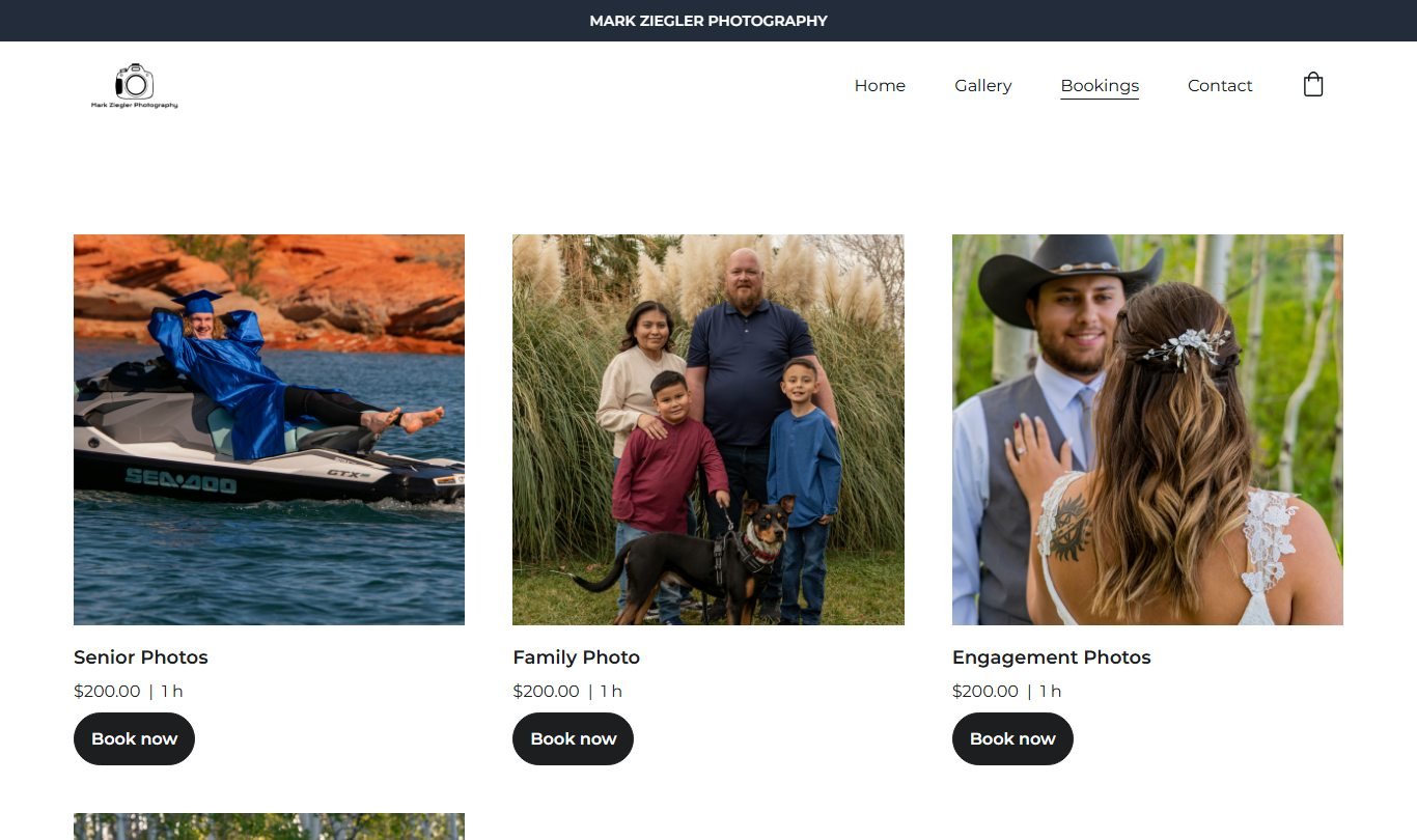 Maulerz Photography bookings page showing service cards and booking buttons